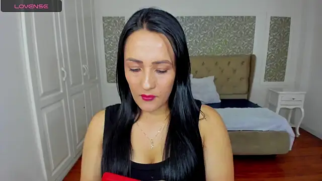 KimWessel  online show from 31, 3, 2026