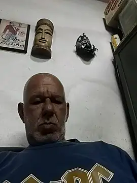 FabiQuilmes online show from 4, 10, 2025