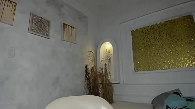 Tahira 21  online show from 9, 10, 2025