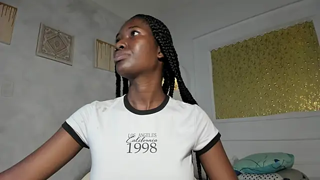 Tahira 21  online show from 20, 10, 2025