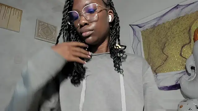 Tahira 21  online show from 27, 10, 2025