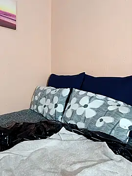 Fantasy1976 online show from 12, 1, 2026