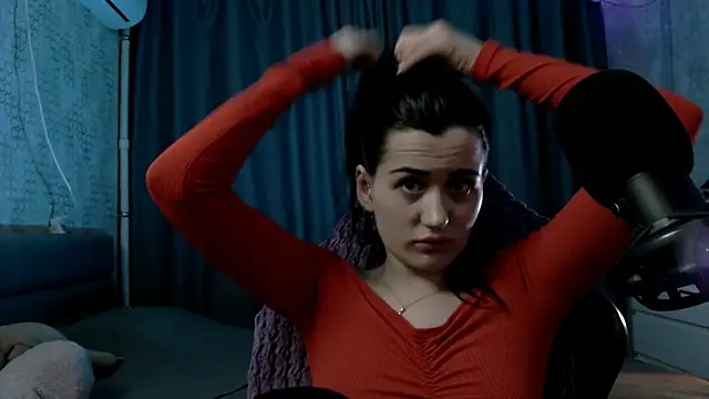 KiraYammy online show from 24, 2, 2026