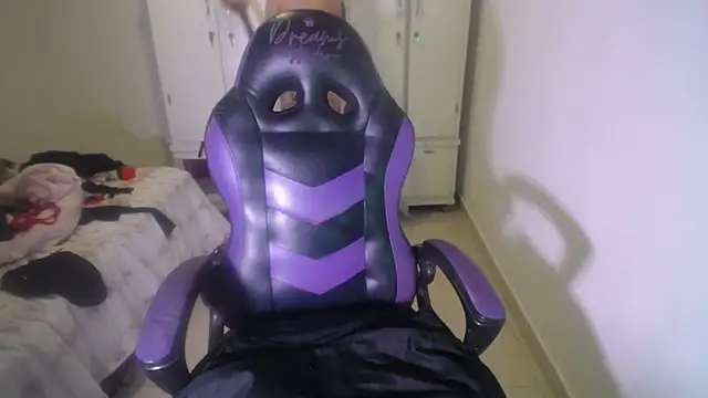 barbara anal squirt  online show from 18, 10, 2025