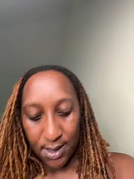 CarlaBeckky online show from 20, 10, 2025