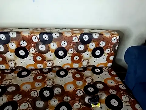 shuhana  online show from 2, 11, 2025