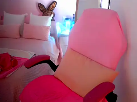 aubade246 online show from 31, 10, 2025