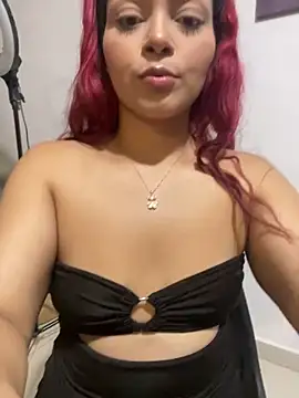 redgirlofficial online show from 13, 5, 2026
