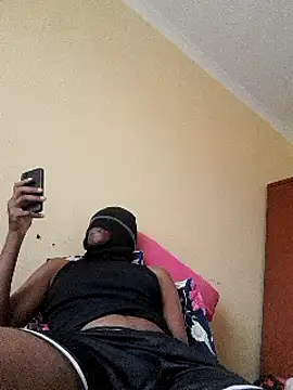 Gifttheskimaskboy online show from 25, 12, 2024