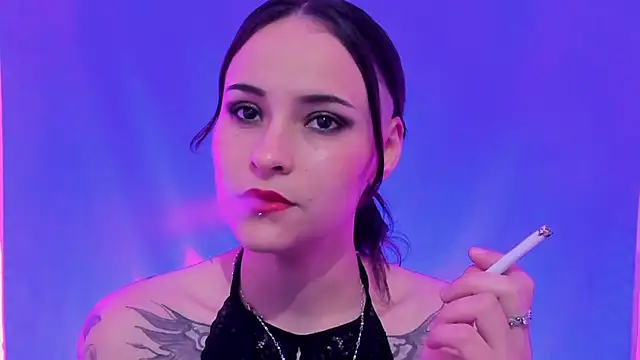 AnnyThompson  online show from 11, 4, 2026