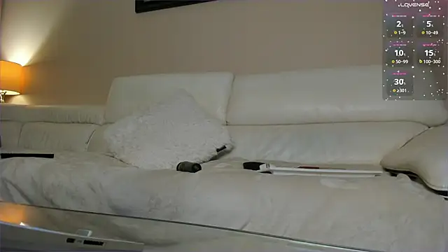 xqueenyasmine online show from 26, 1, 2025