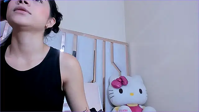 TifanyChill online show from 15, 11, 2025