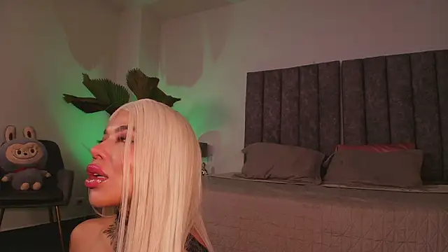 milaivanova online show from 10, 3, 2026