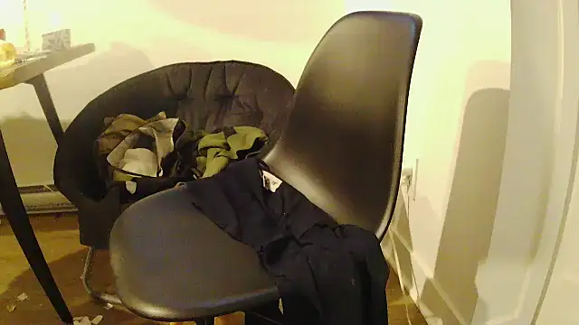 L0cKyseven77 online show from 19, 10, 2025