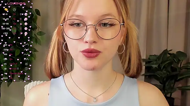 lauritta shy online show from 11, 2, 2025