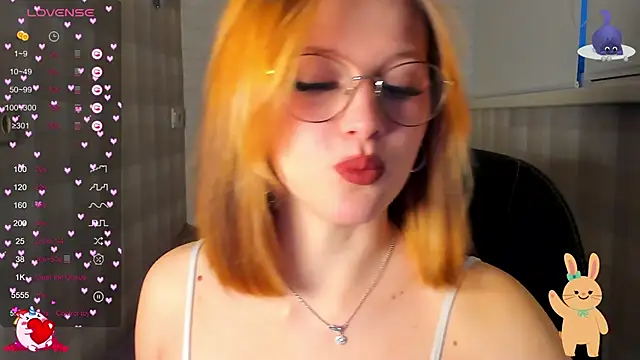 lauritta shy online show from 28, 12, 2024