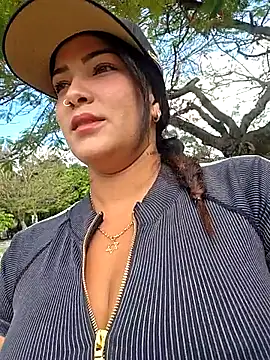 camiysebas21 online show from 10, 5, 2026