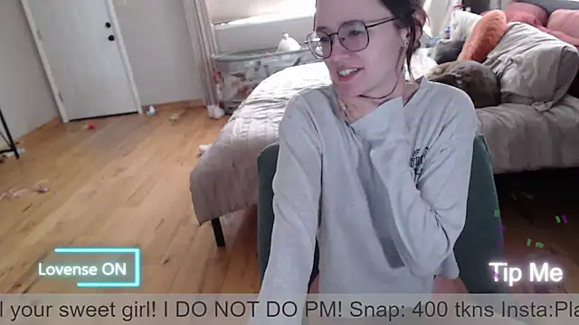 Plantbabeee online show from 9, 4, 2026