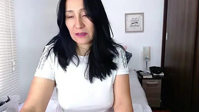 Maira B online show from 6, 2, 2026