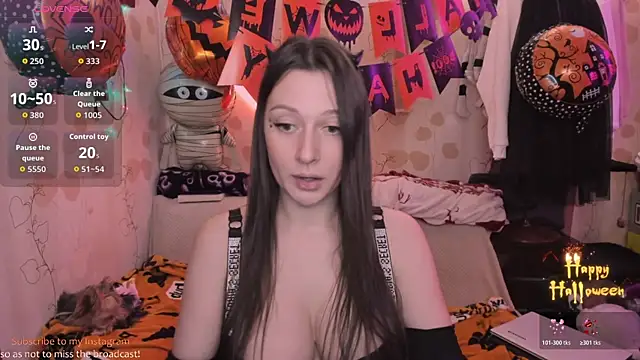 Lilly Black88888 online show from 27, 10, 2025