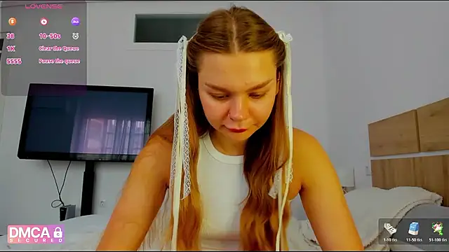 Molly sweetie online show from 4, 5, 2026