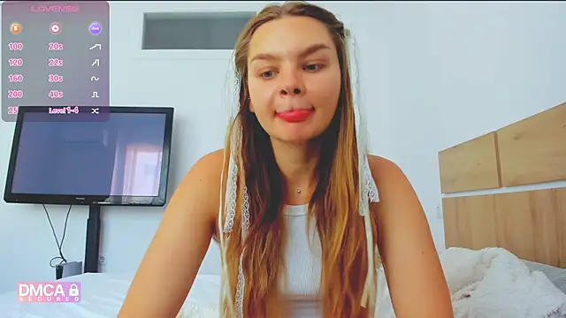 Molly sweetie online show from 24, 5, 2026