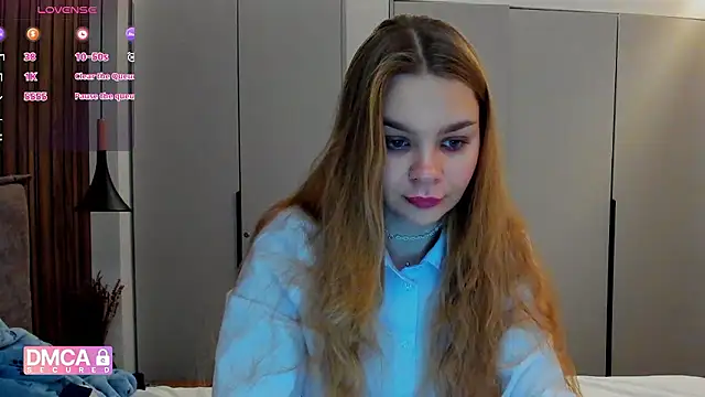 Molly sweetie online show from 28, 11, 2025