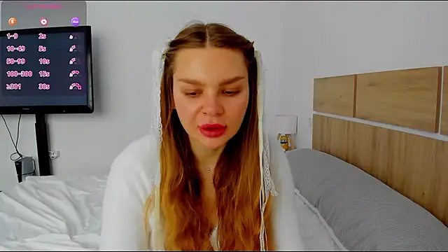 Molly sweetie online show from 4, 4, 2026