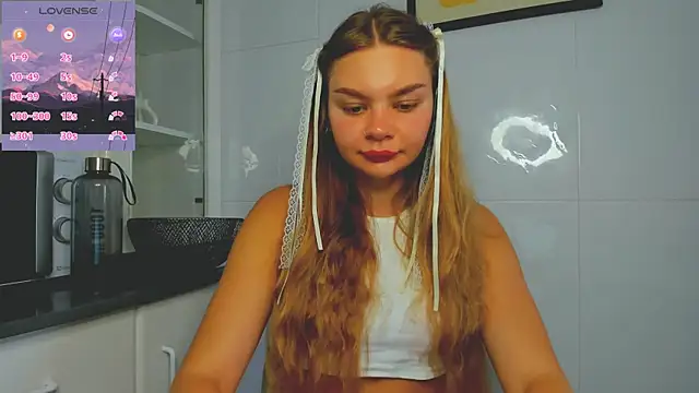 Snapshot of Molly_sweetie chatting on 20, 6, 2026 Molly sweetie online show from 20, 6, 2026