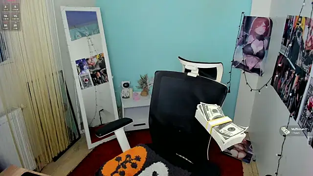 Molly sweetie online show from 14, 3, 2025