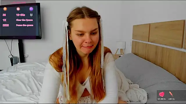 Molly sweetie online show from 5, 4, 2026