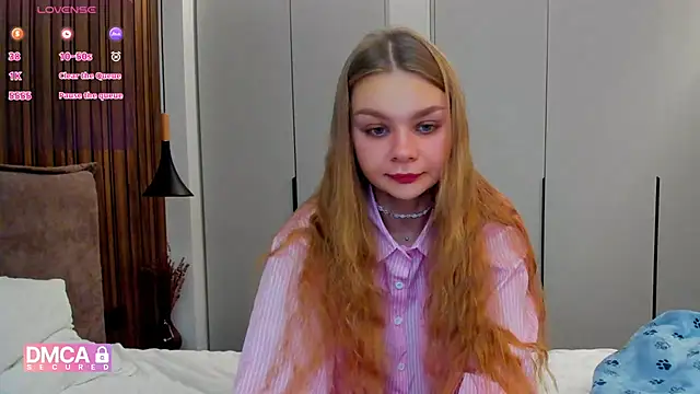 Molly sweetie online show from 13, 11, 2025