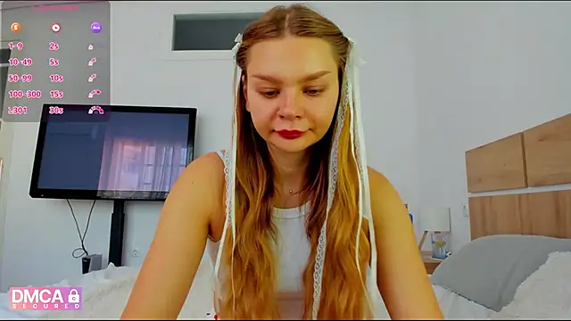 Molly sweetie online show from 11, 5, 2026