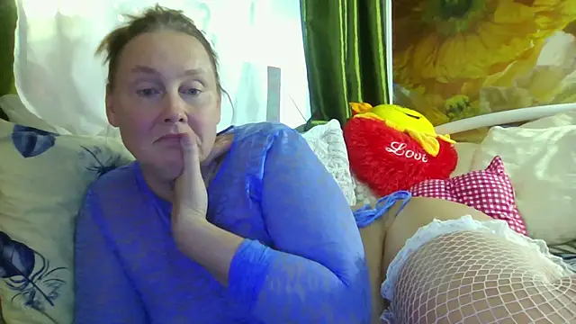 pussykroshka online show from 12, 9, 2025