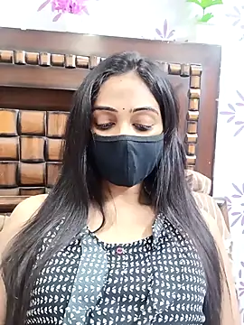 Yours-Bebo online show from 10, 11, 2025