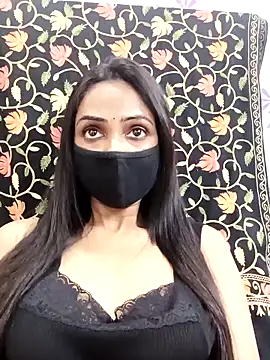 Yours-Bebo online show from 5, 3, 2025