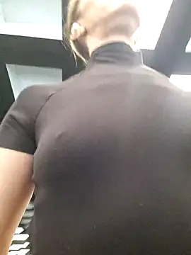 Miss    Mia  online show from 7, 3, 2026