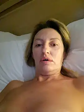 Miss    Mia  online show from 24, 3, 2026