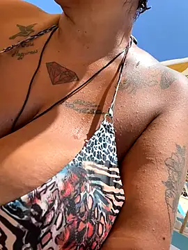 Exotickittykatt online show from 11, 9, 2025