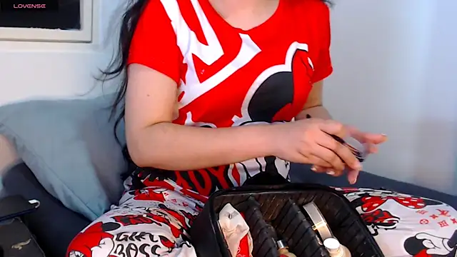 sofi-rojas1 online show from 17, 12, 2025