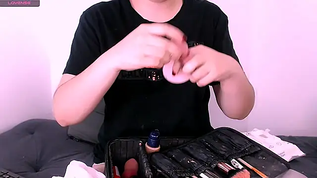 sofi-rojas1 online show from 2, 4, 2026