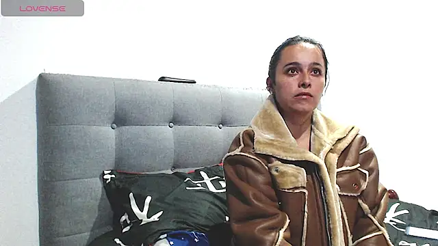 Snapshot of MagicStephany_ chatting on 14, 2, 2026 MagicStephany online show from 14, 2, 2026