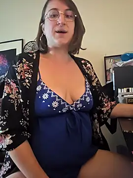 minierose online show from 5, 10, 2025