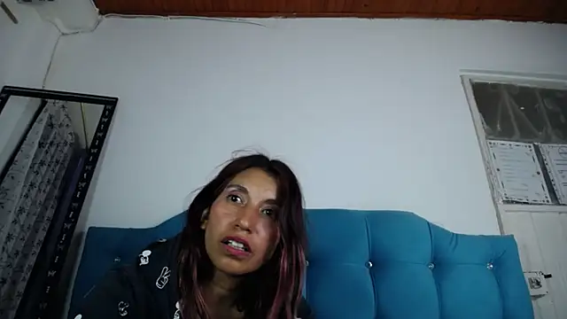 sweet skylove  online show from 16, 3, 2025