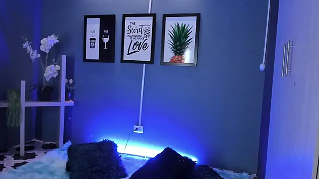 GiselOrtiz online show from 10, 3, 2026