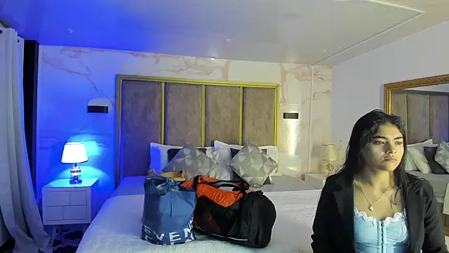 GiselOrtiz online show from 5, 4, 2026