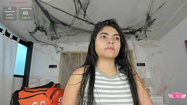 GiselOrtiz online show from 2, 11, 2025