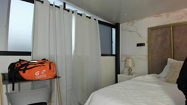 GiselOrtiz online show from 27, 5, 2026
