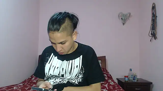 KittyCore666 online show from 2, 12, 2024