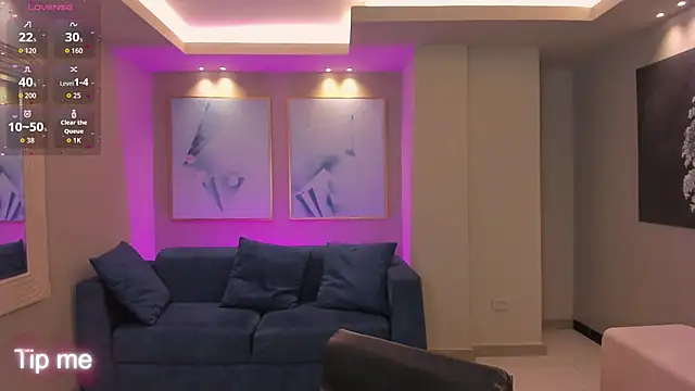 CorinneRusso online show from 5, 4, 2026